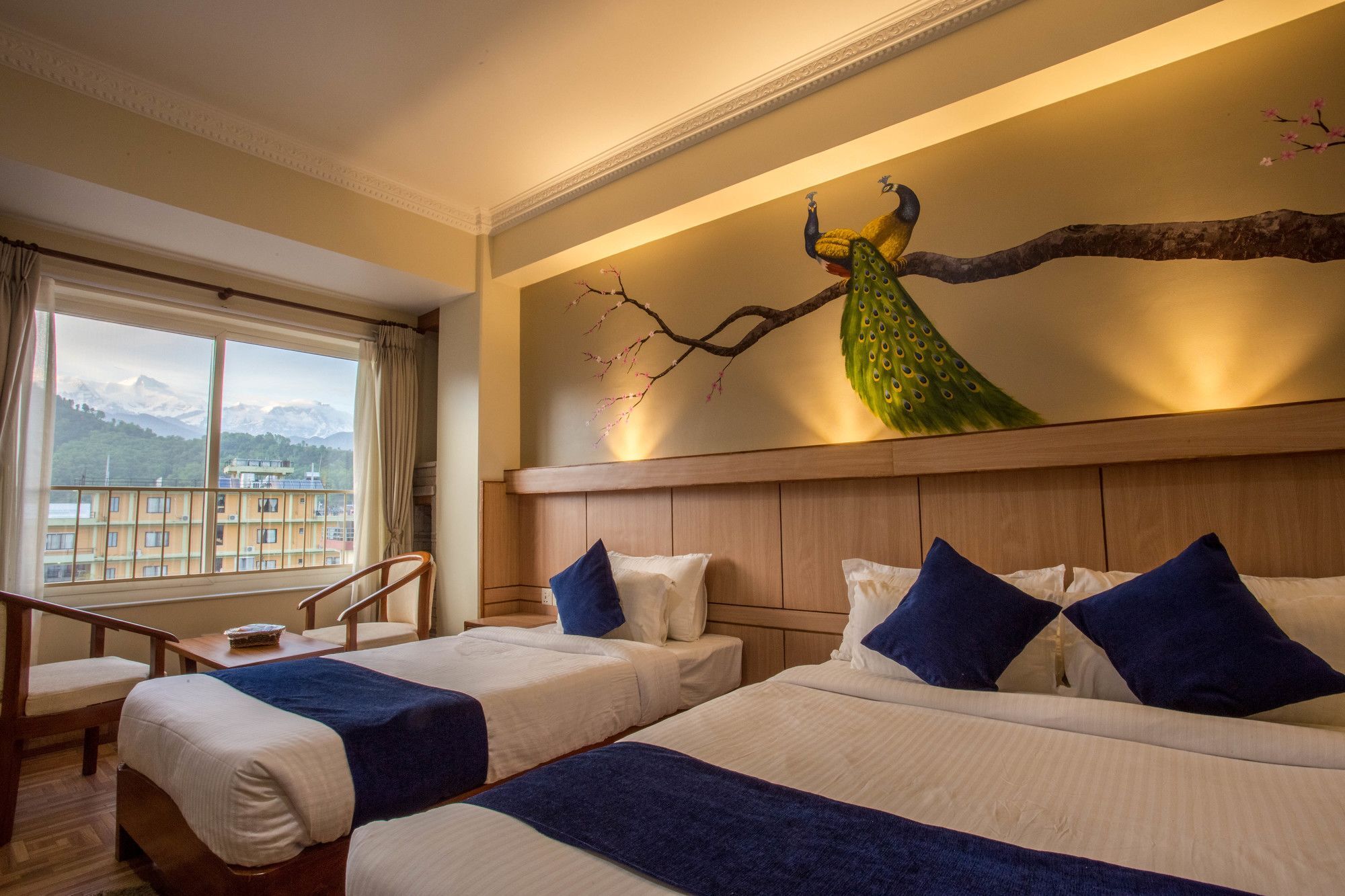 Hotel White Pearl Покхара Екстер'єр фото